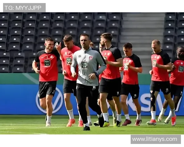 德累斯顿与帕德博恩的激烈对决谁能笑到最后分析比赛前景与球队状态